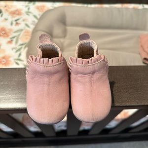 Little love bug pink baby girl leather shoe size 3